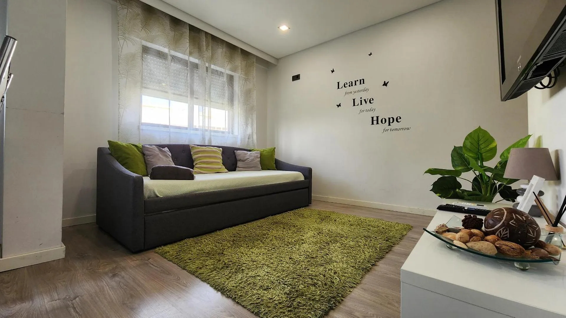 Ria Center Apartment - Left Faro Portugal