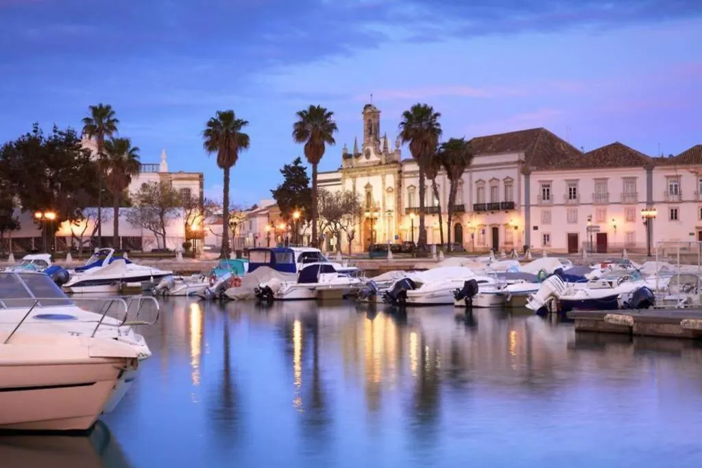 Ria Center Apartment - Left Faro