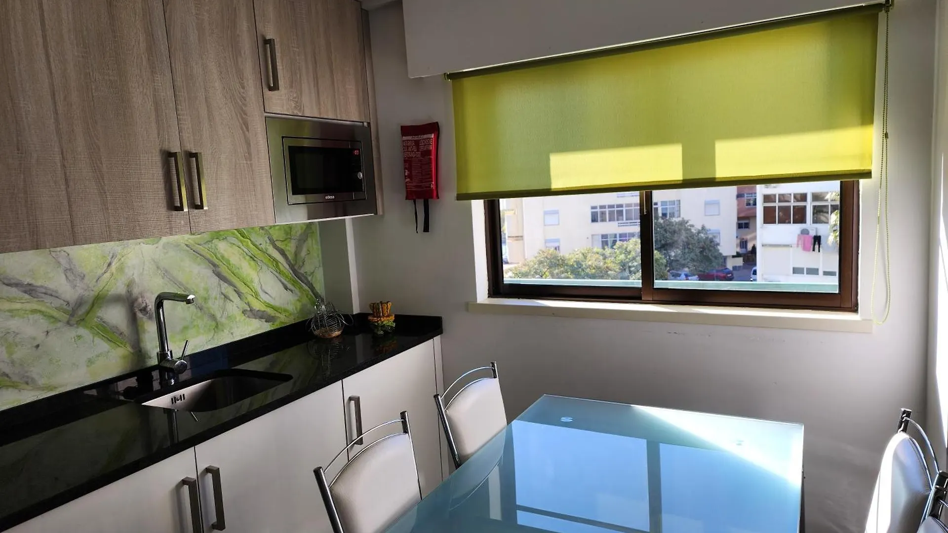 Ria Center Apartment - Left Faro 0*,